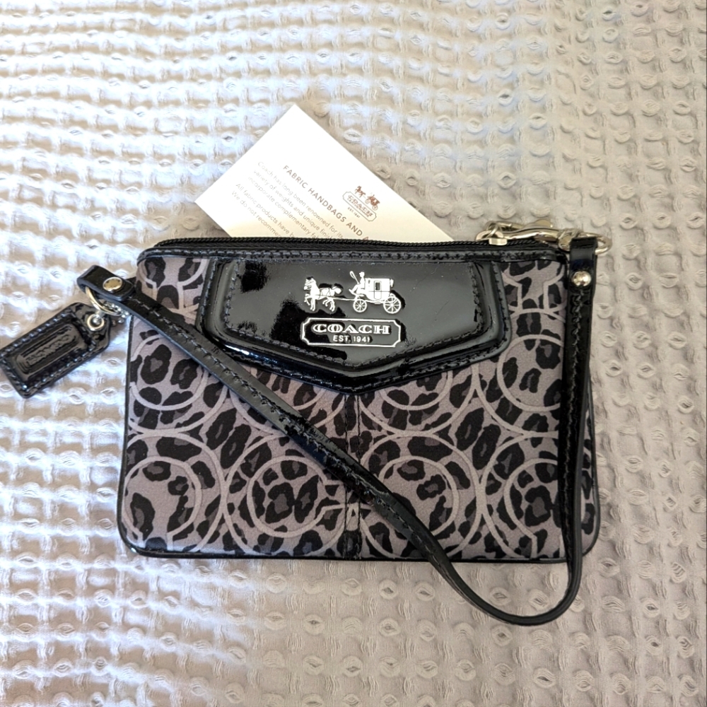 Coach Black and Gray Key & Card Holder